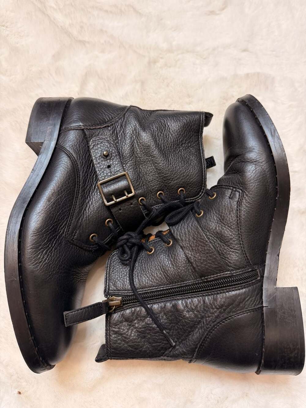Sézane Laetitia Black Leather Lace-Up Combat Boots with Buckle 39